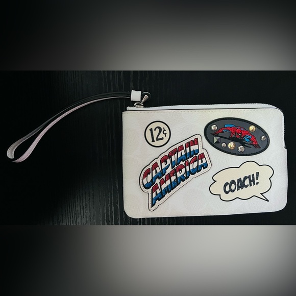 Coach x Marvel Spiderman wrislet - Picture 1 of 8